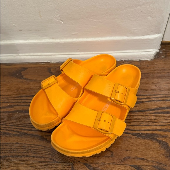 Yellow Sandals with Adjustable Straps and Contoured Footbed - Picture 2 of 5